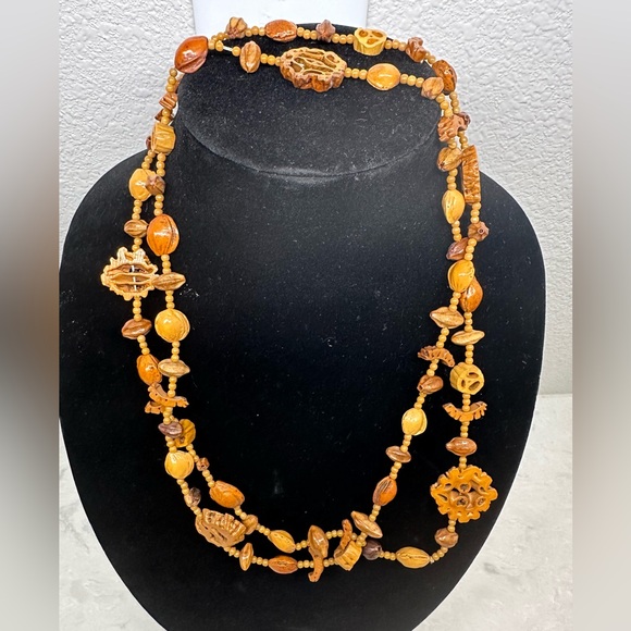 Vintage Chinese Walnut Tree Nut & Seed Necklace 22”long-Hand Made Perfect 😍 - Picture 4 of 4